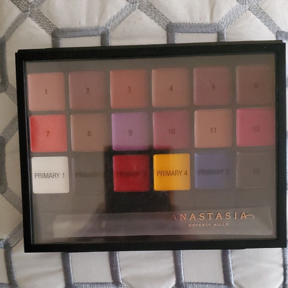 Anastasia Beverly Hills Primary Colors Lip Palette